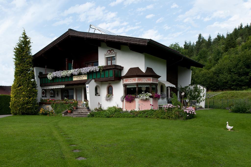 Haus Moosbrugger Hotel Reuthe Buitenkant foto