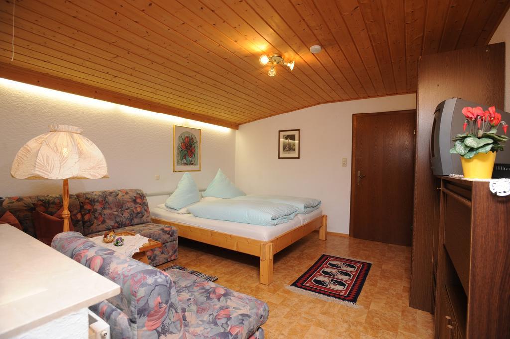 Haus Moosbrugger Hotel Reuthe Buitenkant foto